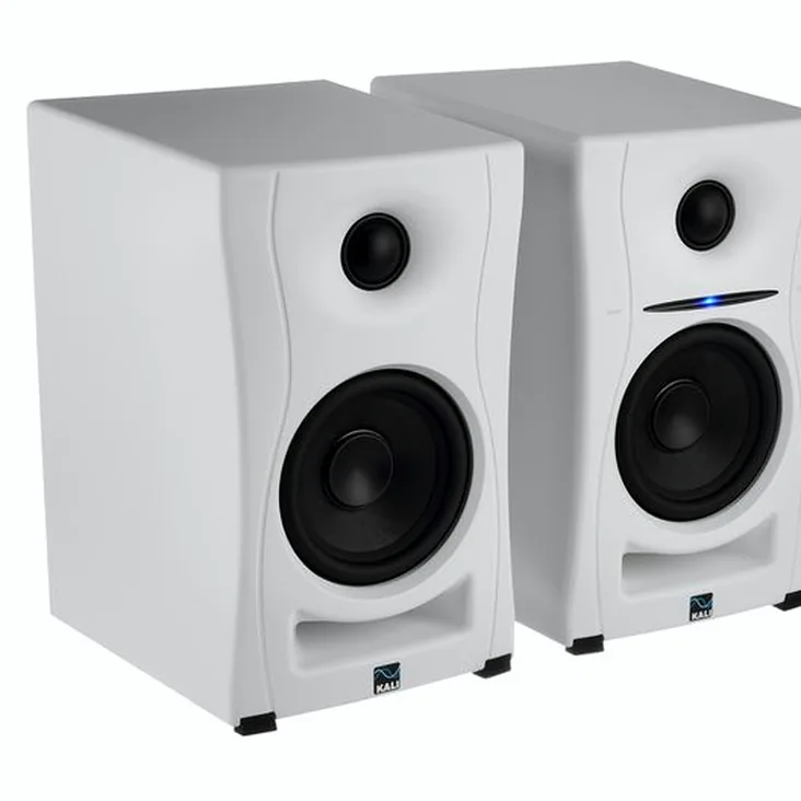 Kali Audio LP-UNF White Recenze: Ponoříme se do detailů zvuku