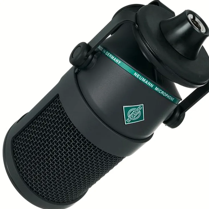 Neumann BCM 705 MT Recenze: Pod lupou: detaily a dynamika