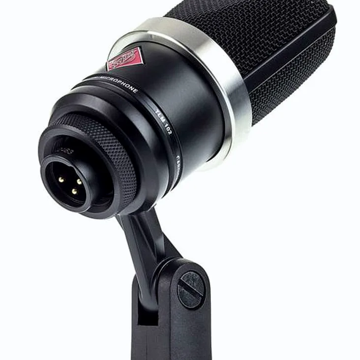 Neumann TLM 102 BK Recenze: Chytrý nákup pro producenta?