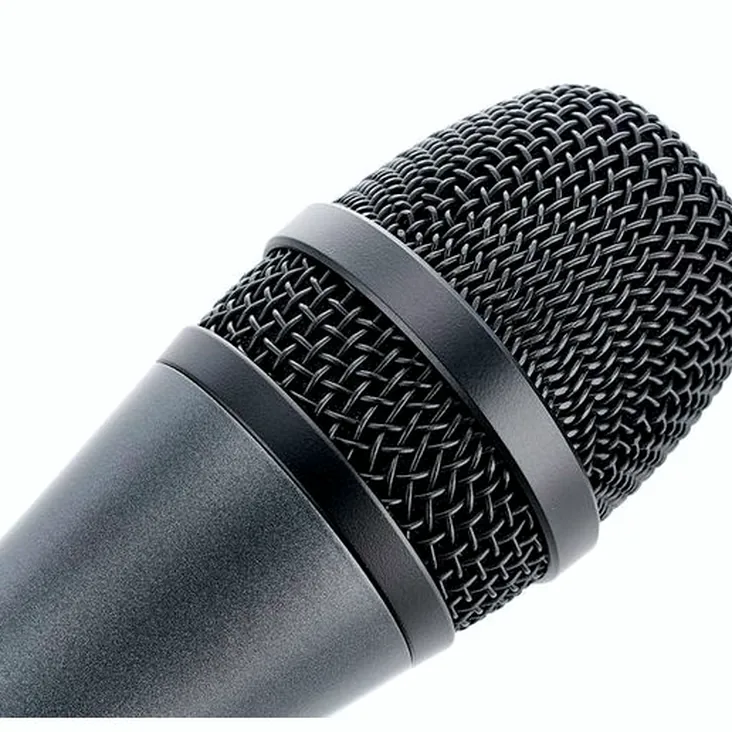 Sennheiser E845 Recenze: Proč byste ho měli mít ve studiu?