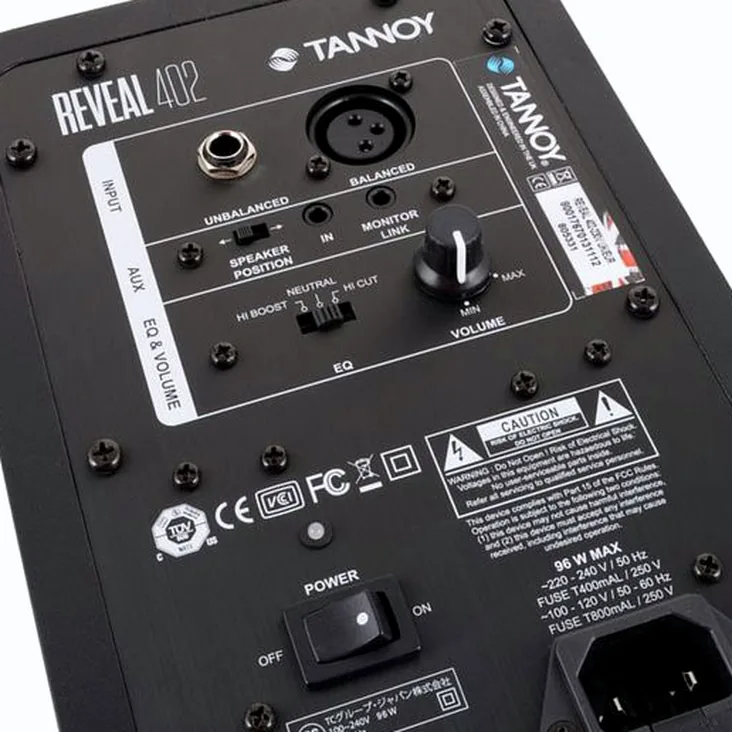 Tannoy Reveal 402 Recenze: Kontrola kvality zpracování