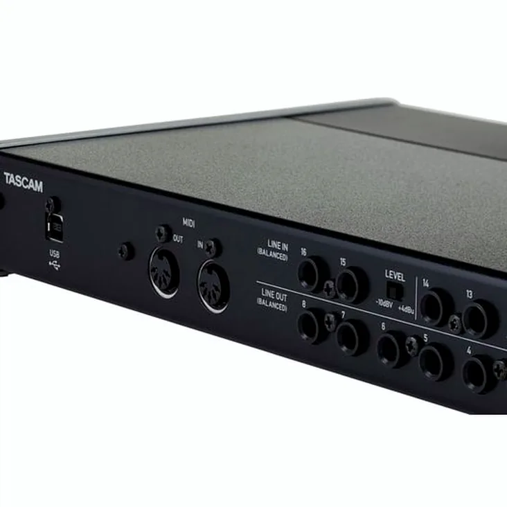 Tascam US-16×08 Recenze: Dojmy z praxe