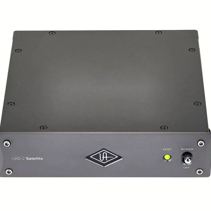 Universal Audio UAD-2 Satellite TB3 Quad Recenze: Trefa nebo vedle?