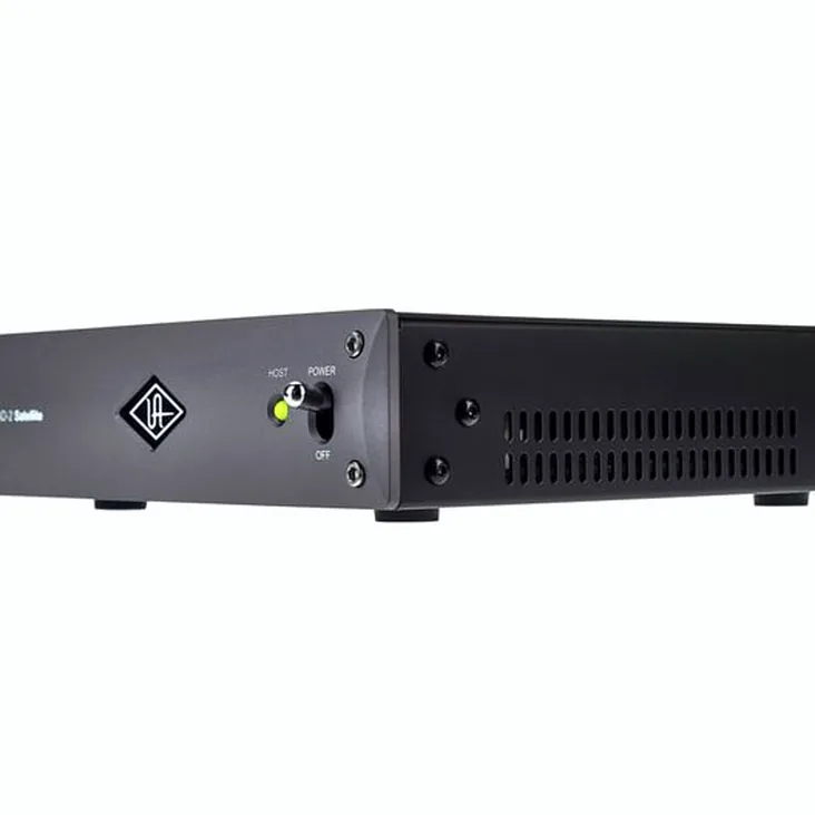Universal Audio UAD-2 Satellite TB3 Quad Recenze: Trefa nebo vedle?