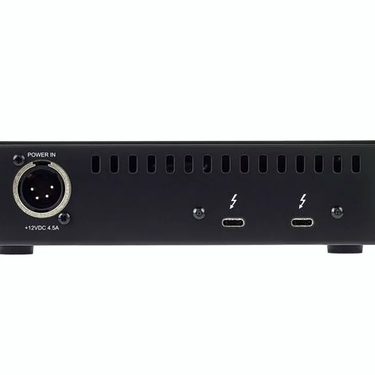 Universal Audio UAD-2 Satellite TB3 Quad Recenze: Trefa nebo vedle?