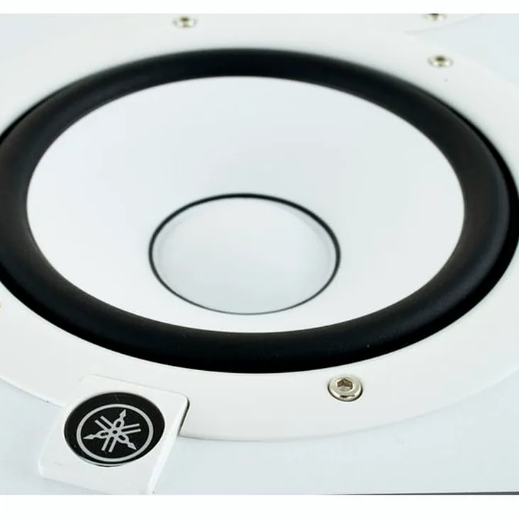 Yamaha HS 7 W Recenze: Co musíte vědět před nákupem