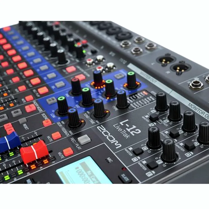 Zoom LiveTrak L-12 Recenze: Upřímný verdikt