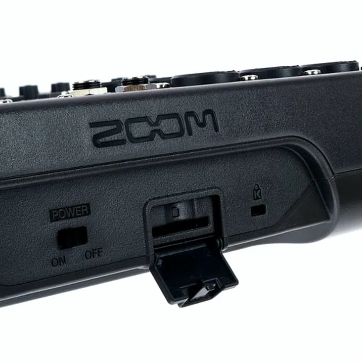 Zoom LiveTrak L-8 Recenze: Technické detaily
